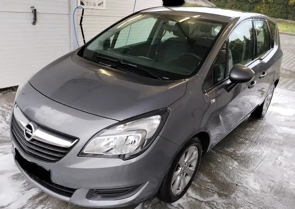 samochody osobowe Opel Meriva cena 22300 przebieg: 157000, rok produkcji 2015 z Rzeszów